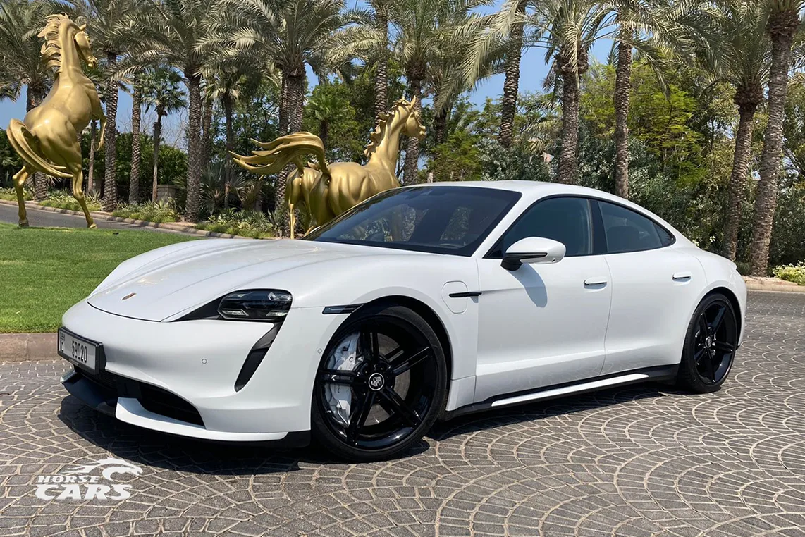 Porsche Taycan Turbo S rental Dubai